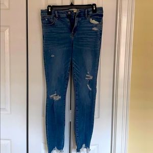 Abercrombie & Fitch super skinny ankle mid rise